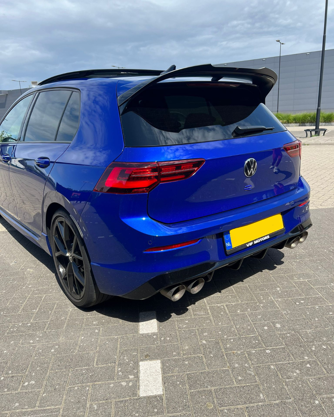 GOLF 8 R | 20 JAAR EDITIE